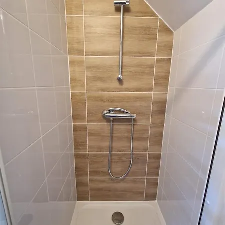 Logement de caractère en haute ville de Quimperlé Extérieur photo