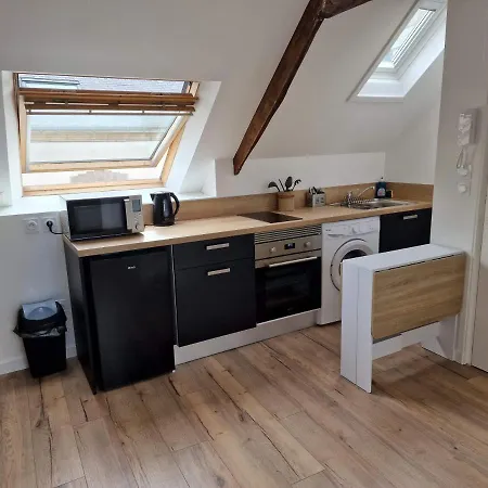 Logement de caractère en haute ville de Quimperlé Extérieur photo