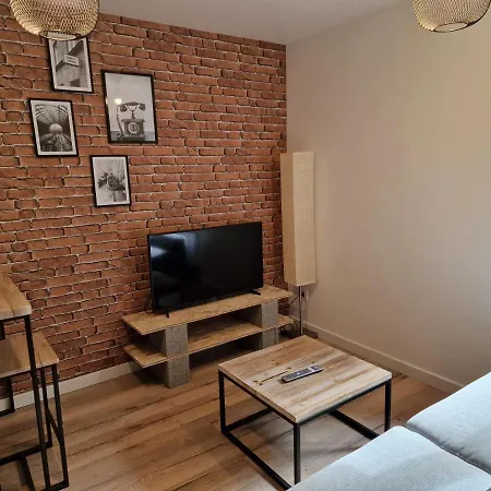 Logement de caractère en haute ville de Quimperlé Extérieur photo