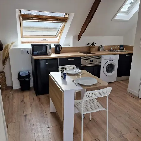 Logement de caractère en haute ville de Quimperlé Extérieur photo