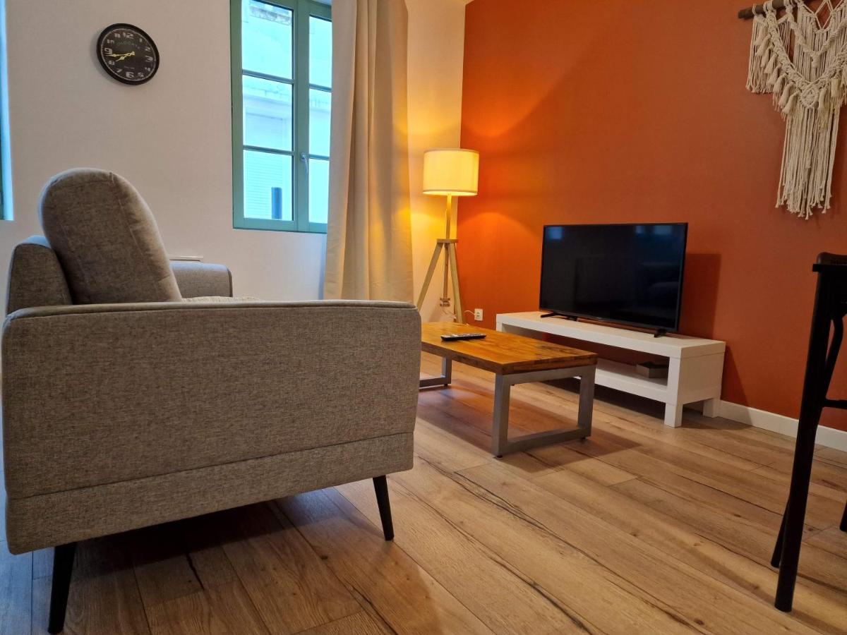 Appartement De Caractère En Haute De *